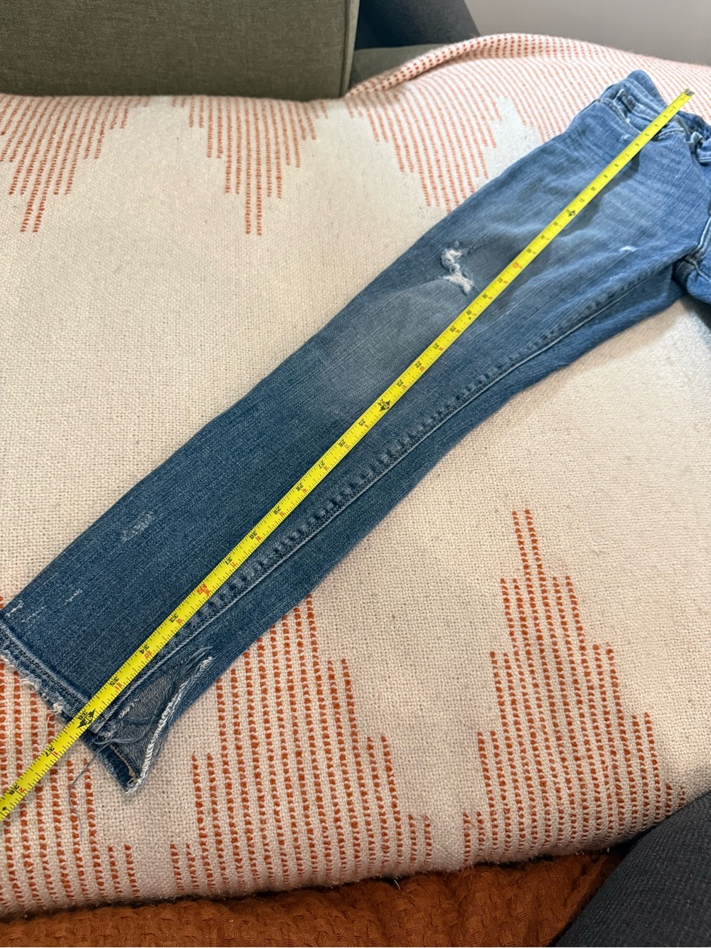 Lucky Brand Women's Slim Jeans Blue Denim Distressed Size 4/27 - Picture 7 of 11
